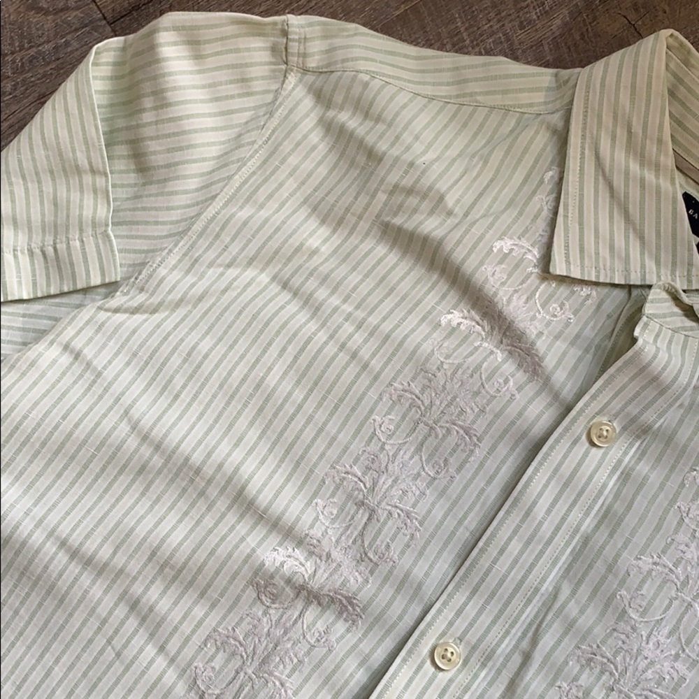 Banana Republic Linen Short-sleeve Button up